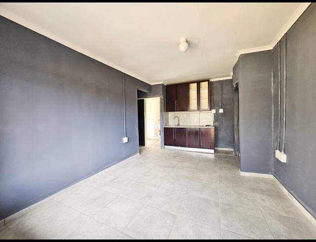 0 bed property to rent in KLOPPERPARK